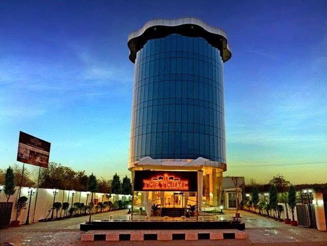 The theme hotel