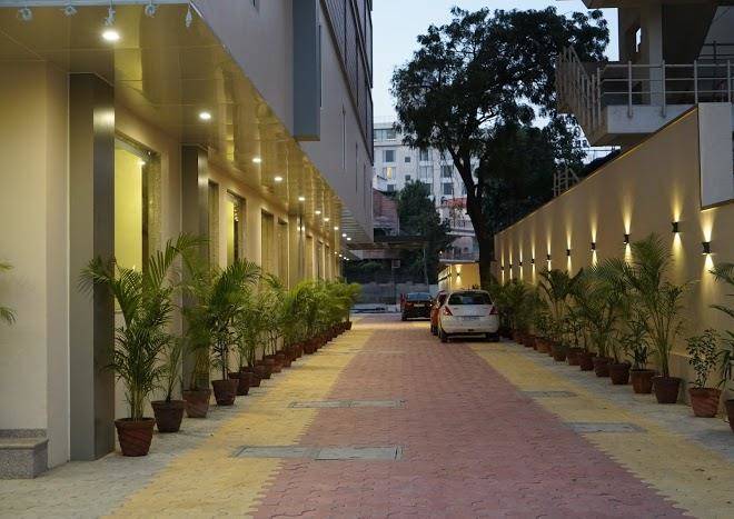 Ujjwal premier hotel 4 star luxury