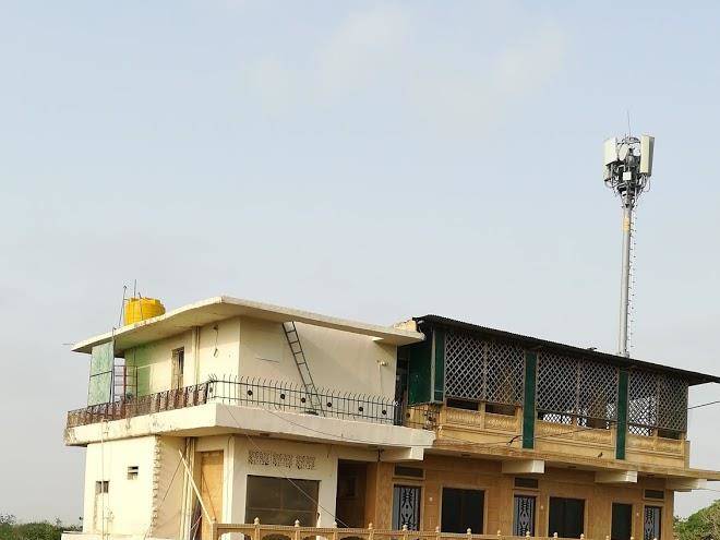 Hotel pushp mahal