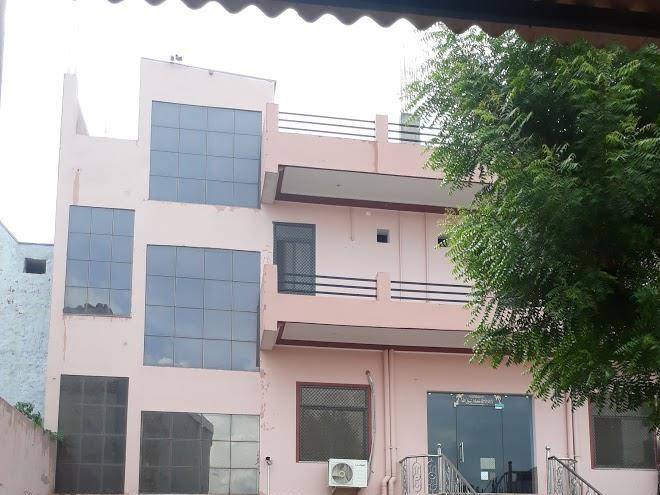 Qureshi hotel