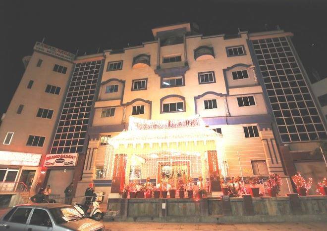 Chandra inn