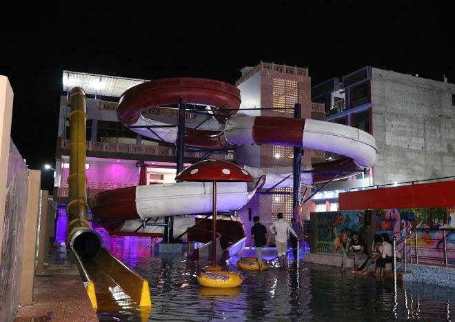 Dream world water park resort