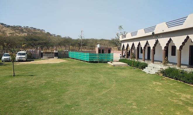 Pari palace pushkar