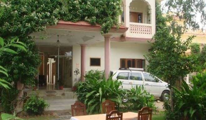 Pushkar lake palace