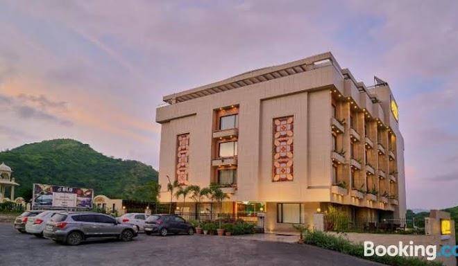 Blu feather hotel & spa