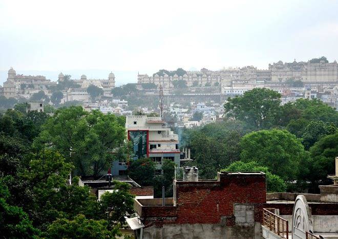 Gold Leaf Hotel Image
