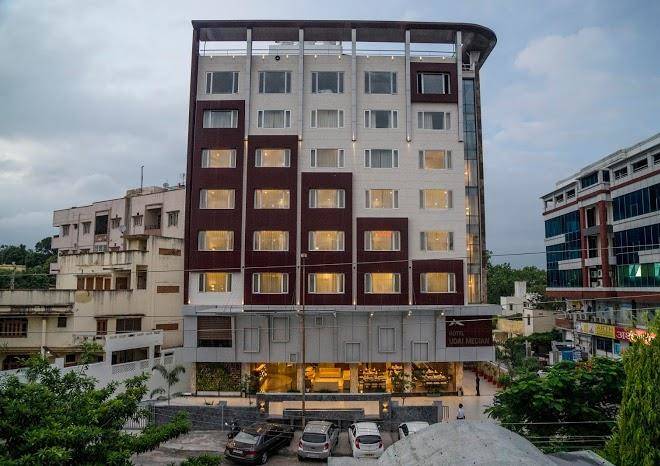 Hotel Udai Median Image