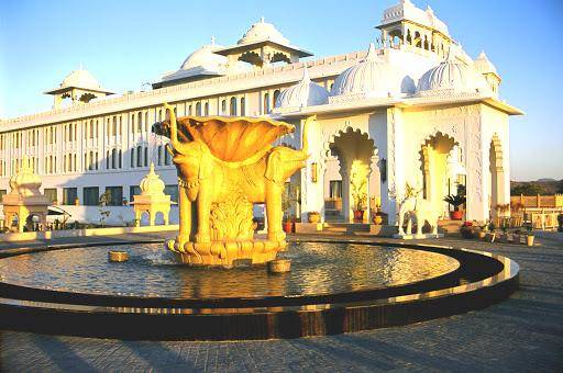 Radisson blu udaipur palace resort and spa