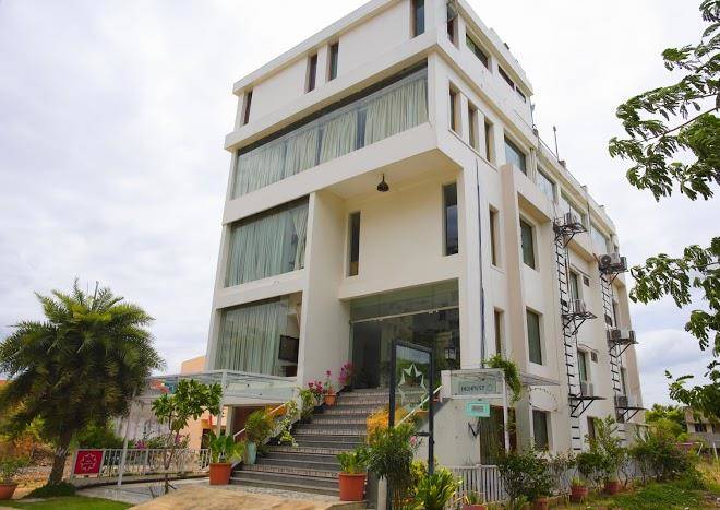 Hotel highnest