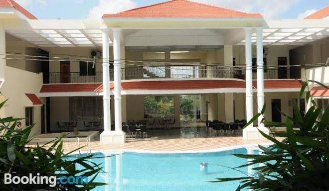 Golden mile resort