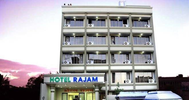 Hotel Rajam Image