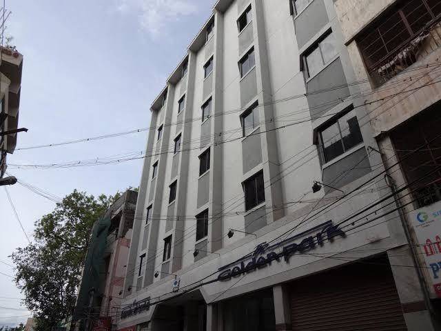 Hotel the golden park