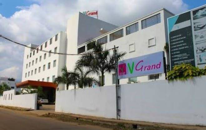 V grand hotel
