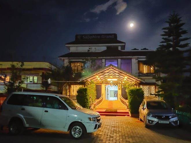 Hotel sapphire grand ooty