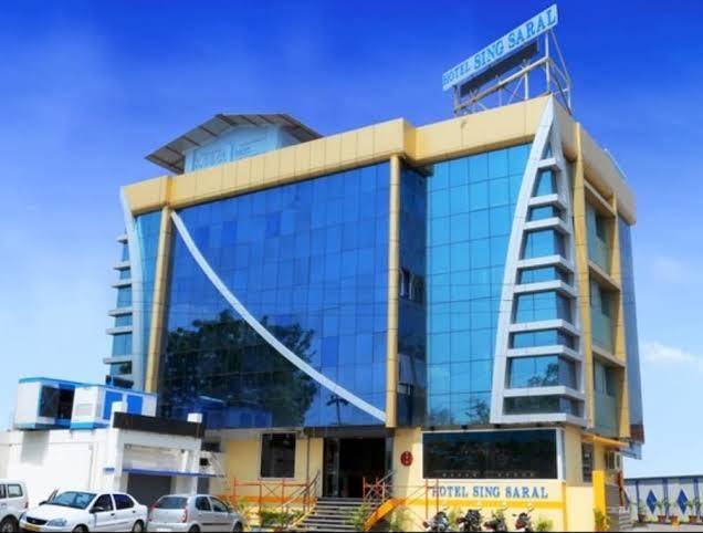 Hotel sing saral