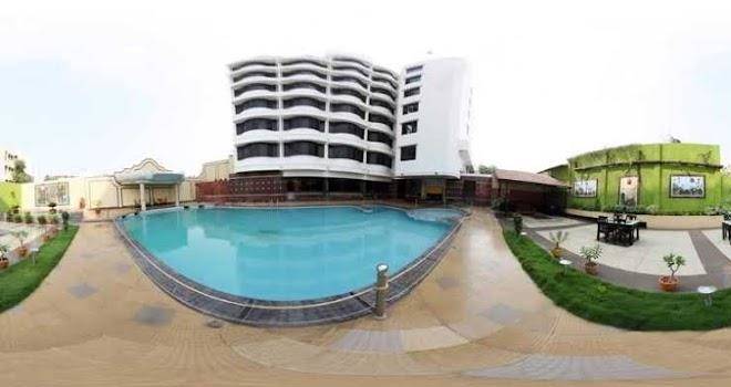 Femina hotel
