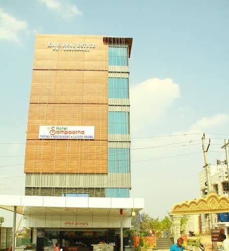 Sri sampoorna hotel