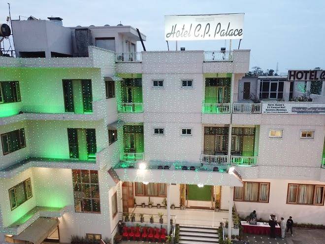 C p palace banquet halls in agra