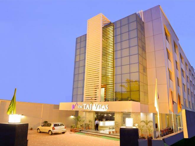 Hotel The Taj Vilas Image