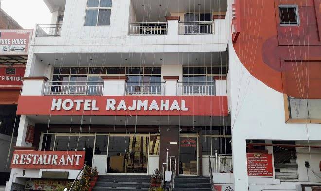 Hotel rajmahal