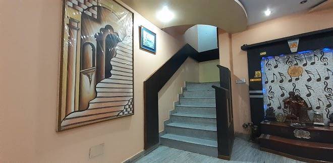 Hotel garg