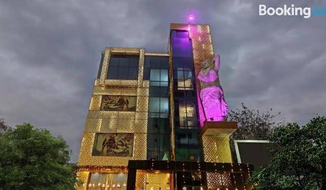 Amaira hotel and banquets
