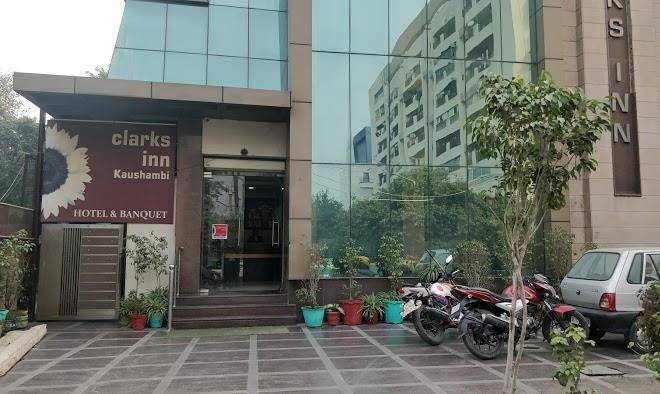 Clarks inn kaushambi
