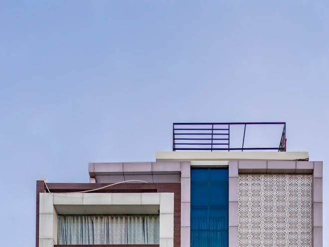 Hotel manas continental