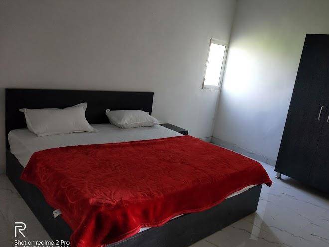 Hotel bhavyaa