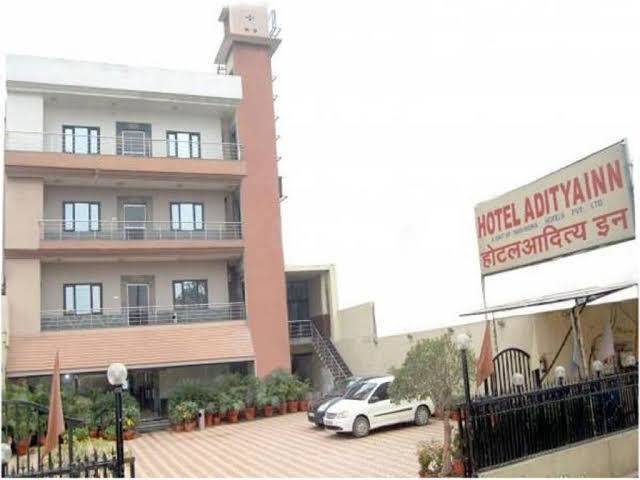Hotel aditya inn