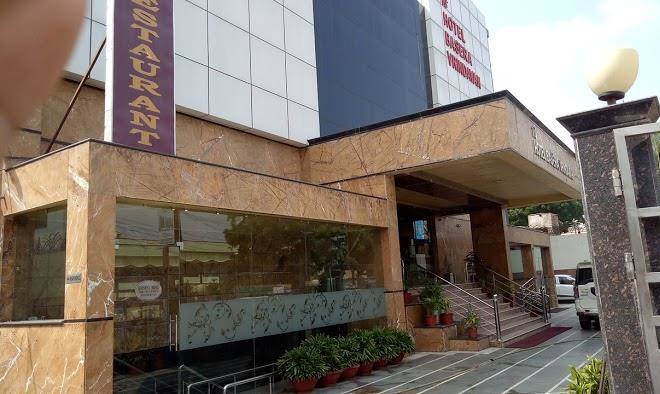 Hotel basera vrindavan
