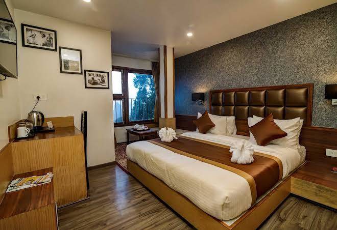 Silver star boutique hotel by sumi yashshree