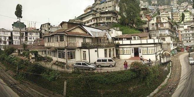 Hotel travellers paradise