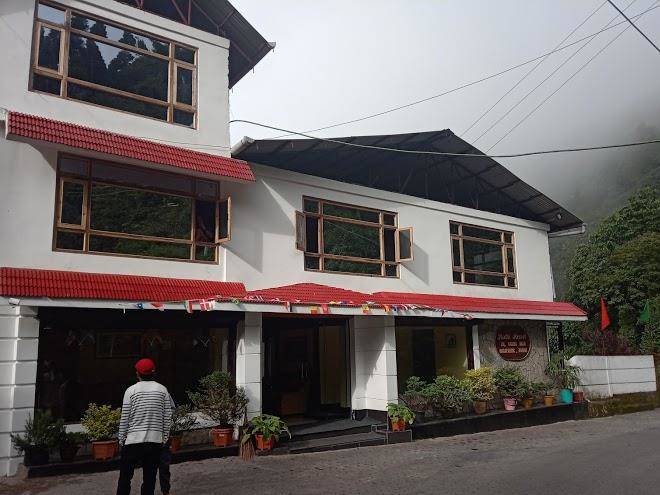 Mystic rodhi resort