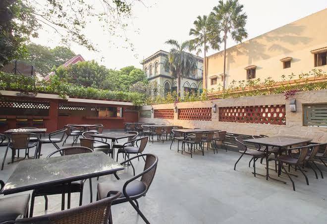Lytton hotel