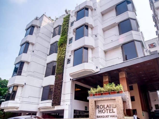 Roland hotel near minto park