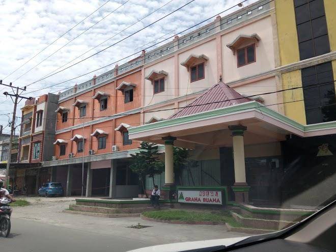 Hotel Graha Buana Image