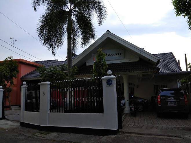 De mawar hotel