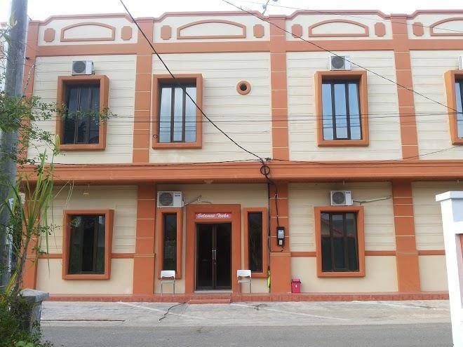 Grand Emperom Hotel Image