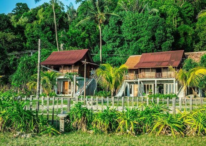 Mahi mahi surf resort
