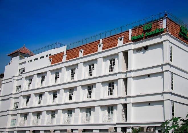 Hotel santika seminyak bali