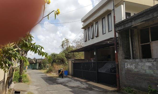 Kost giri puspa