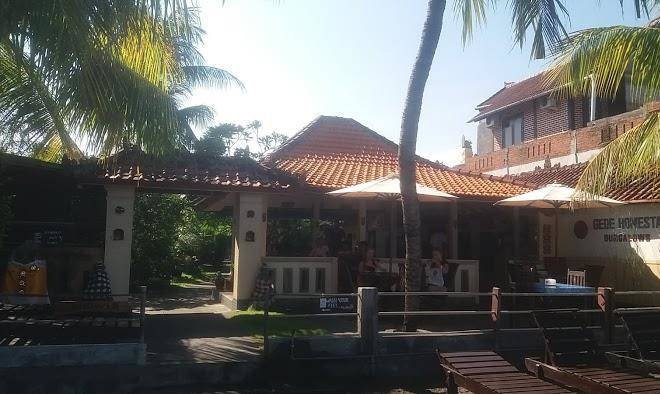 Gede homestay
