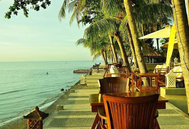 Nugraha lovina seaview resort & spa