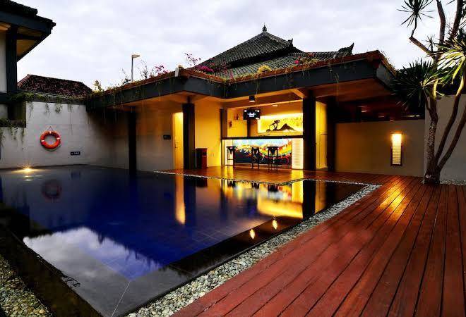 The yani hotel