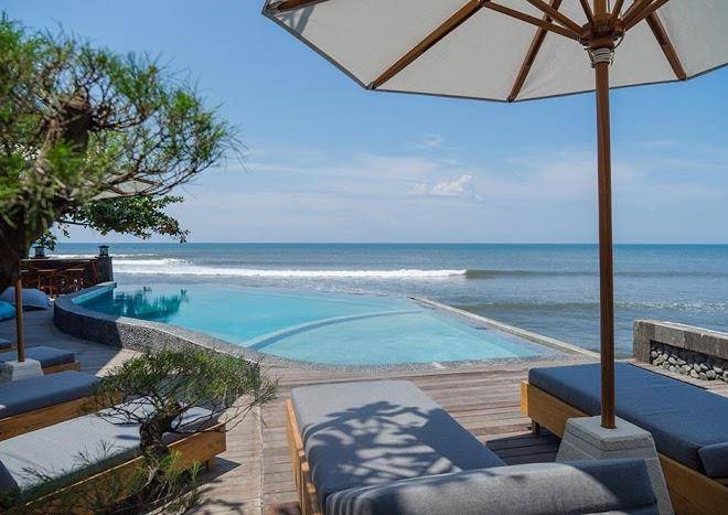Bombora medewi wave lodge