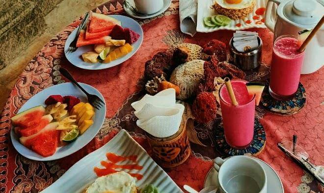 Bungalow geringsing candidasa