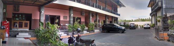 Aris hotel tabanan