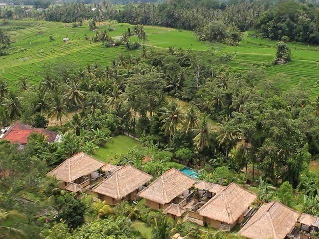 Puri taman sari resort