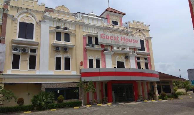 Hotel sutos